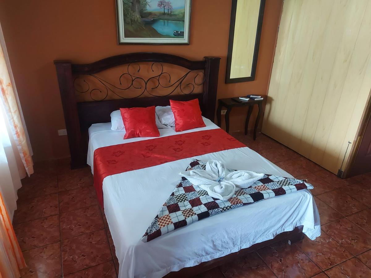 Hotel Torre Fuerte Venecia Exterior photo