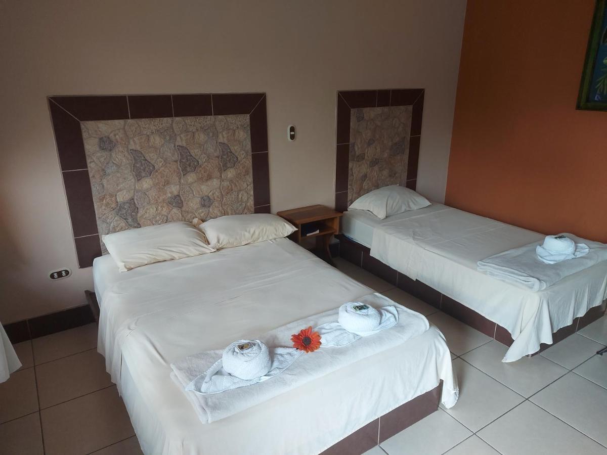 Hotel Torre Fuerte Venecia Exterior photo